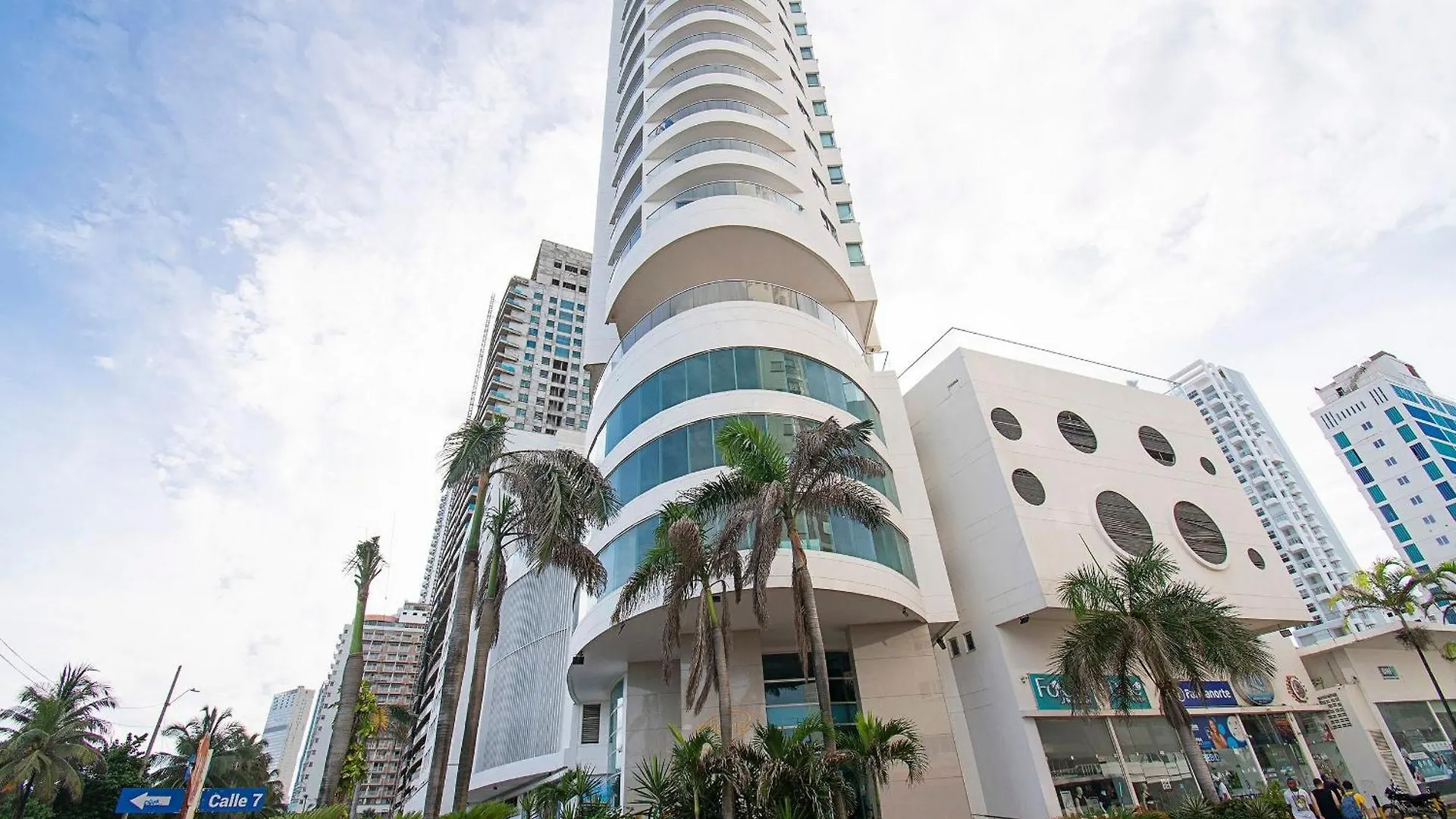 U-Go Palmetto Eliptic - Confort Y Estilo En Cartagena 0*,  קולומביה