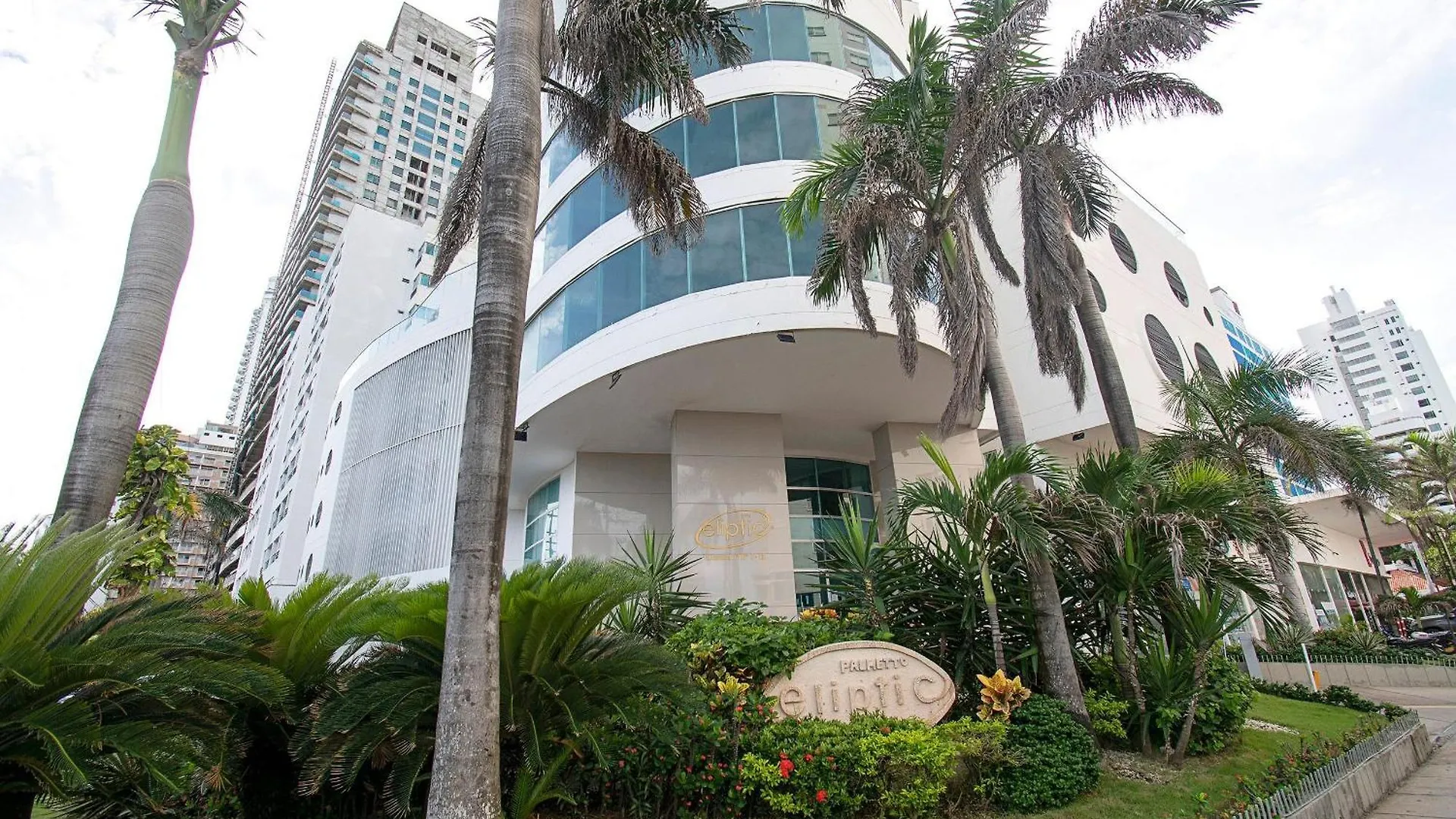 U-Go Palmetto Eliptic - Confort Y Estilo En Cartagena