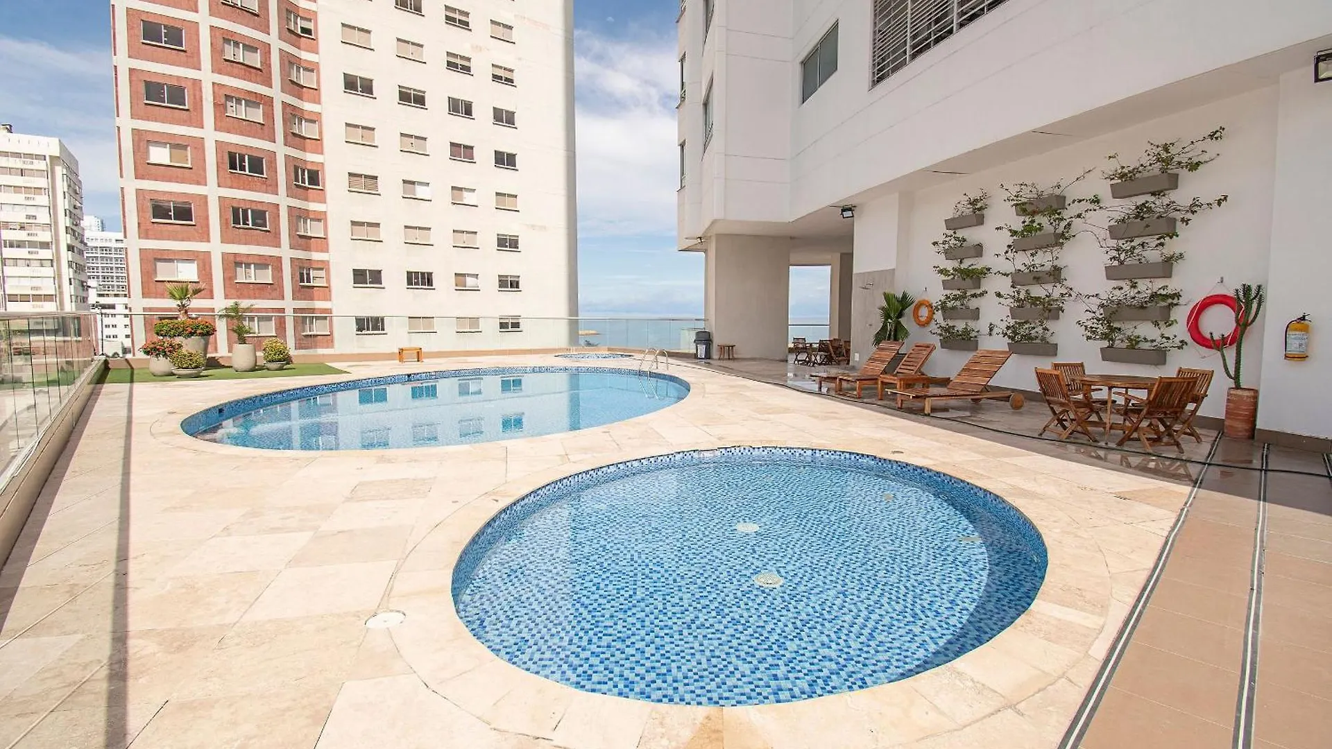 U-Go Palmetto Eliptic - Confort Y Estilo En Cartagena
